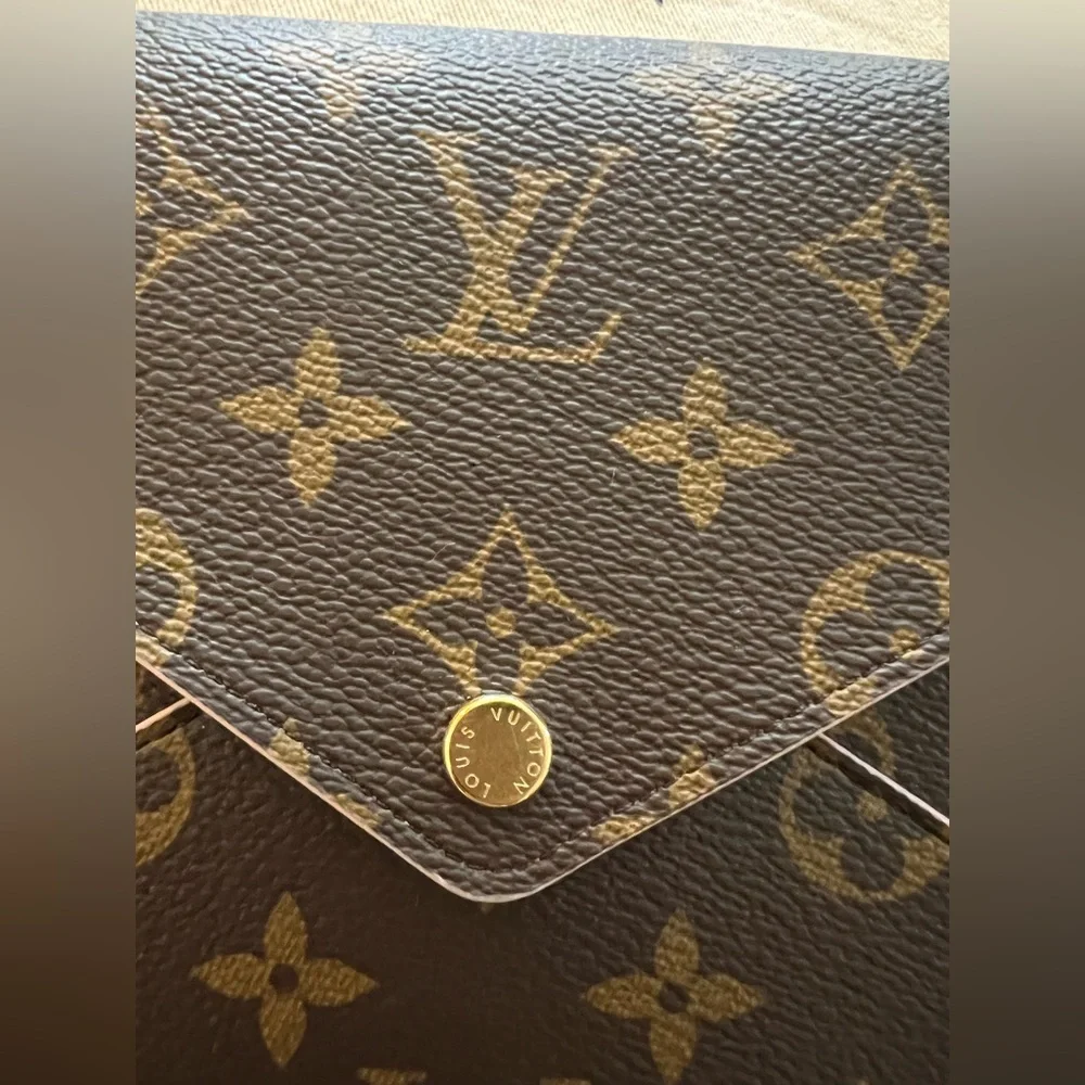 Louis Vuitton Monogram Kirigami Pochette💞✨